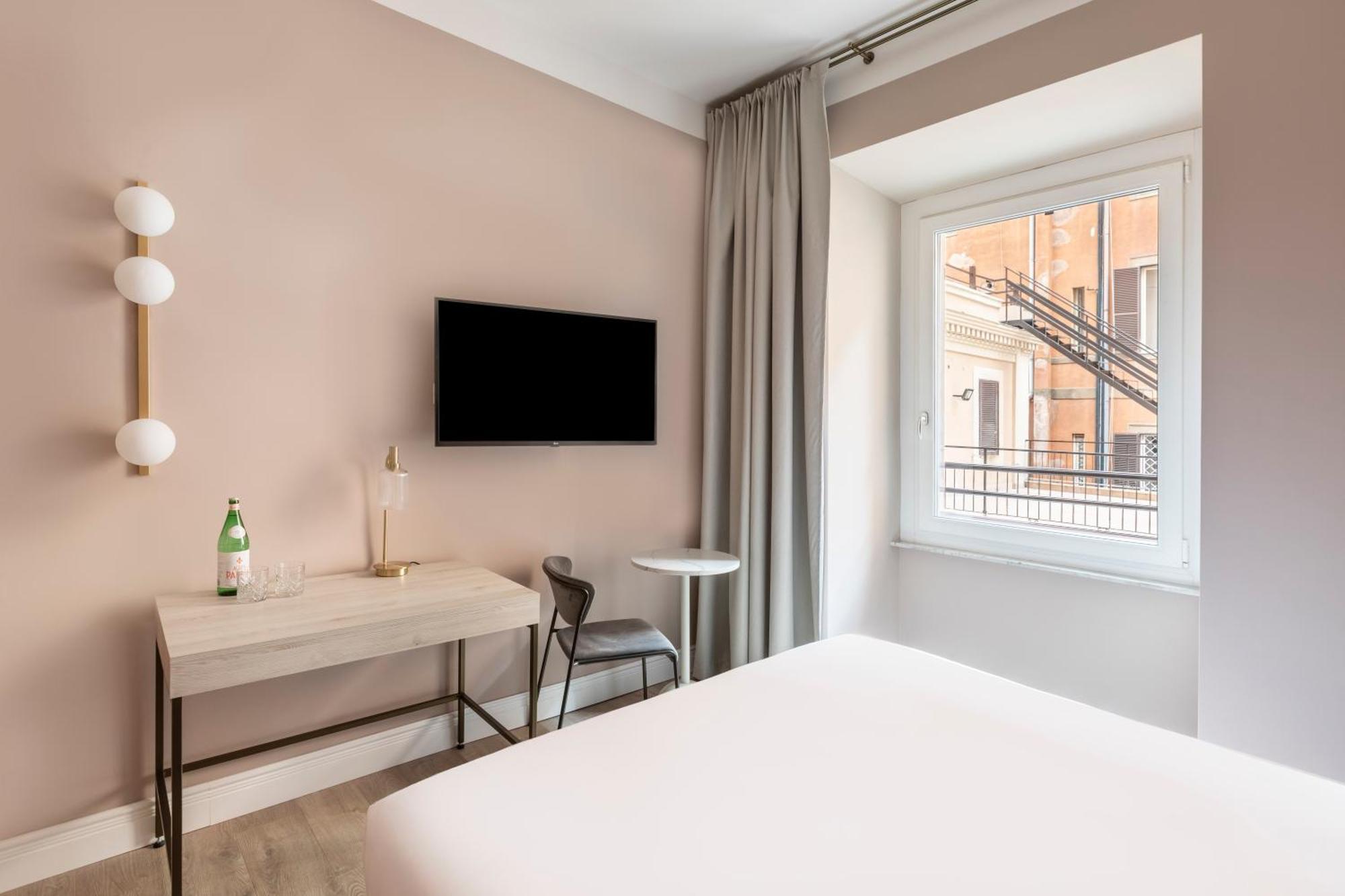 Numa Linea Hotel 3*