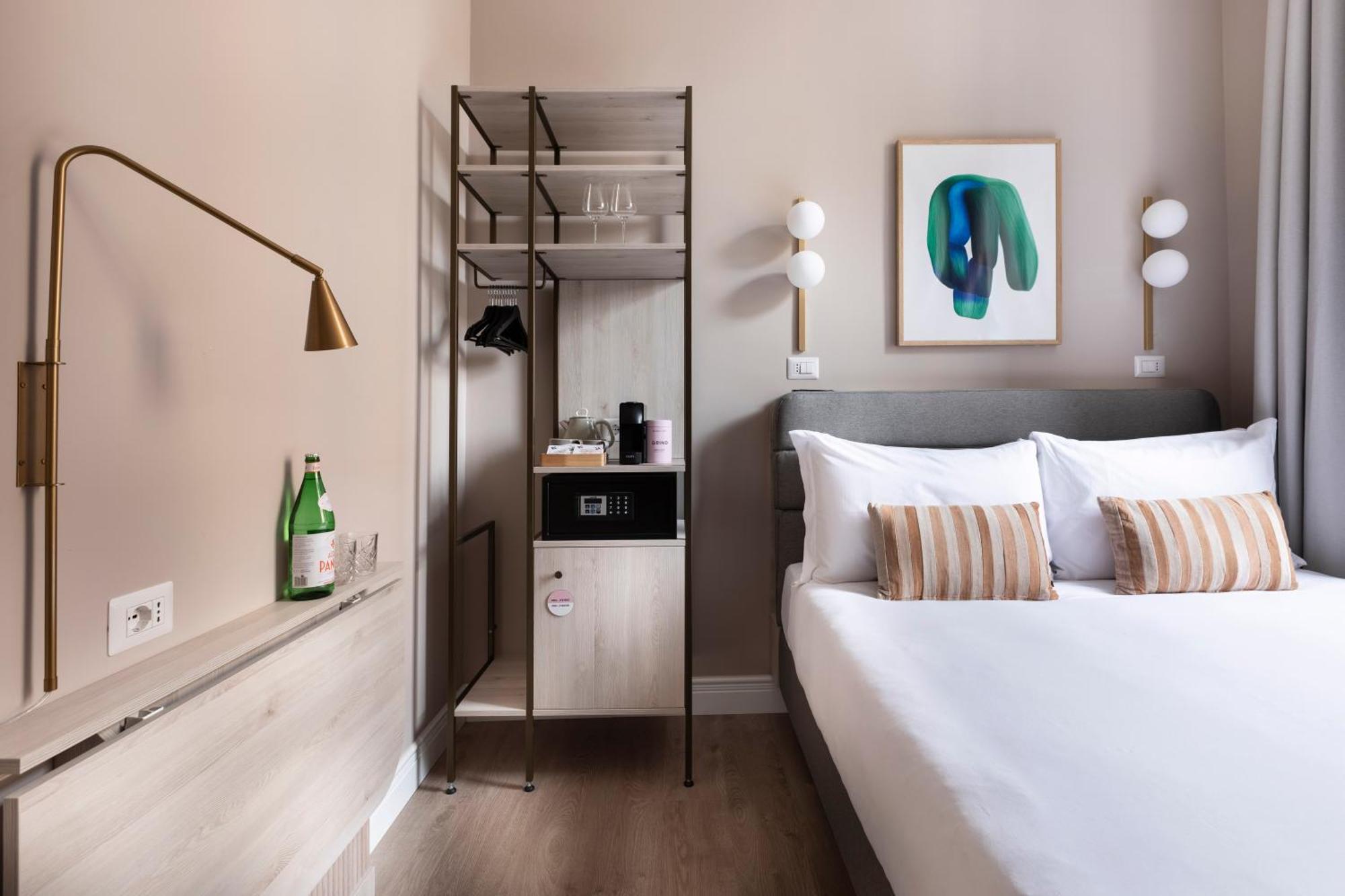 Hotel Numa Linea 3*