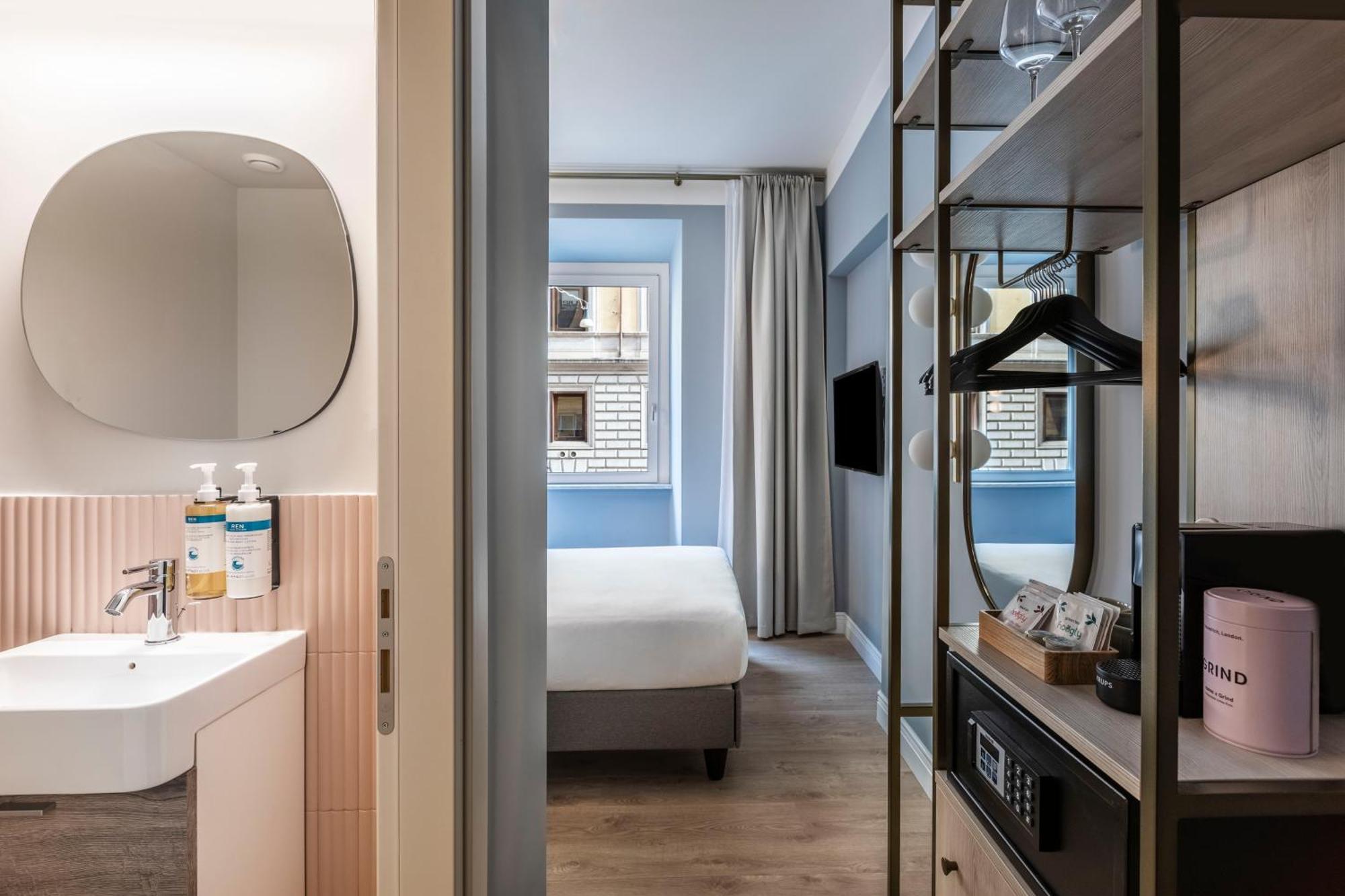 Hotel Numa Linea Rome